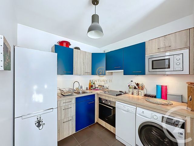 Appartement T3 à vendre - 3 pièces - 60.86 m2 - LYON - 69008 - RHONE-ALPES - Century 21 Hestia Ldi