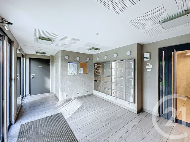 Appartement T3 à vendre - 3 pièces - 60.86 m2 - LYON - 69008 - RHONE-ALPES - Century 21 Hestia Ldi