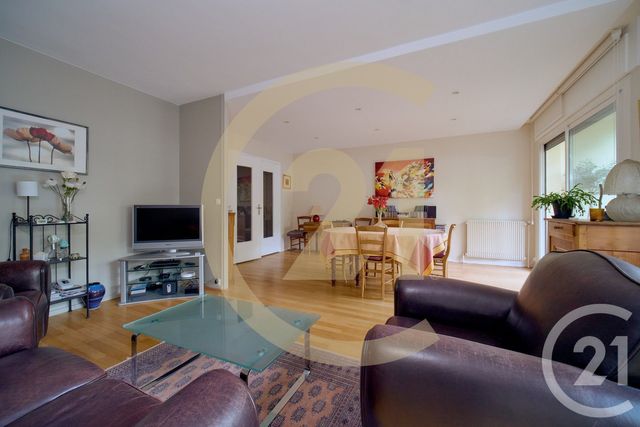 Appartement T4 à vendre - 4 pièces - 107.75 m2 - LYON - 69008 - RHONE-ALPES - Century 21 Hestia Ldi