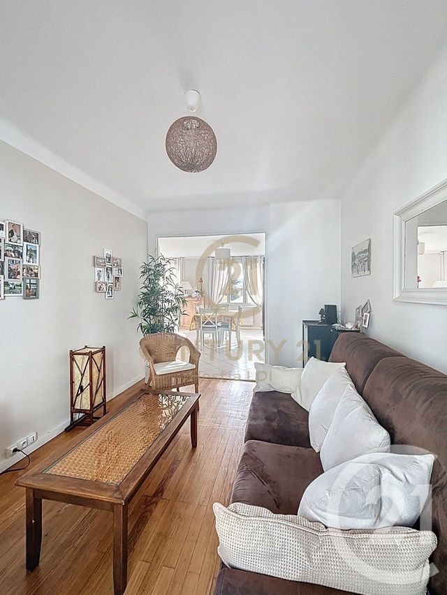 Appartement F3 à vendre - 3 pièces - 68.41 m2 - LYON - 69008 - RHONE-ALPES - Century 21 Hestia Ldi