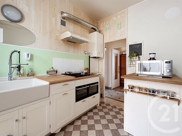 Afficher la photo en grand maison à vendre - 3 pièces - 52.0 m2 - LYON - 69008 - RHONE-ALPES - Century 21 Hestia Ldi