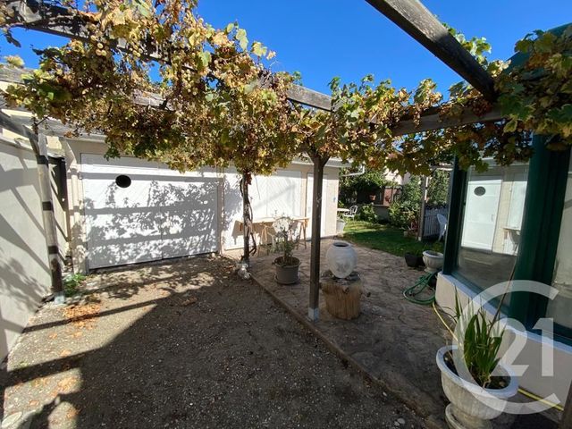 Afficher la photo en grand maison à vendre - 3 pièces - 52.0 m2 - LYON - 69008 - RHONE-ALPES - Century 21 Hestia Ldi