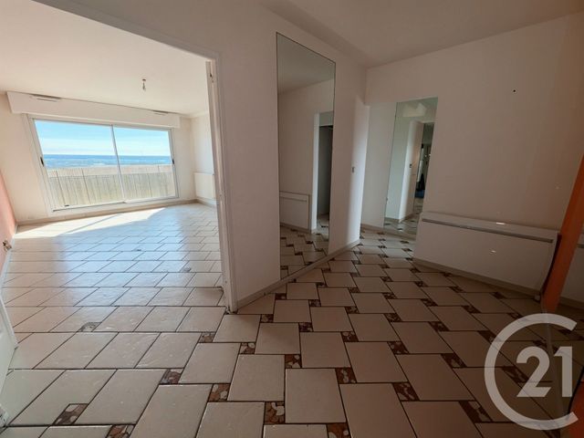 Appartement F5 à louer - 5 pièces - 97.43 m2 - VENISSIEUX - 69 - RHONE-ALPES - Century 21 Hestia Ldi