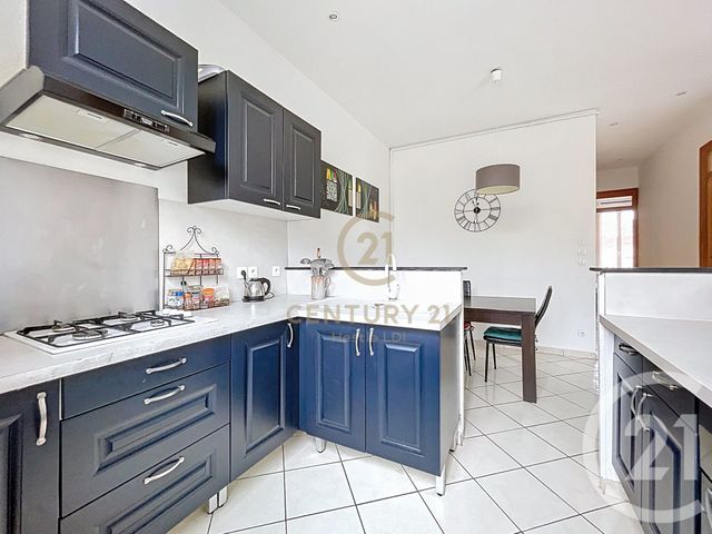 Appartement T4 à vendre - 4 pièces - 79.47 m2 - VENISSIEUX - 69 - RHONE-ALPES - Century 21 Hestia Ldi