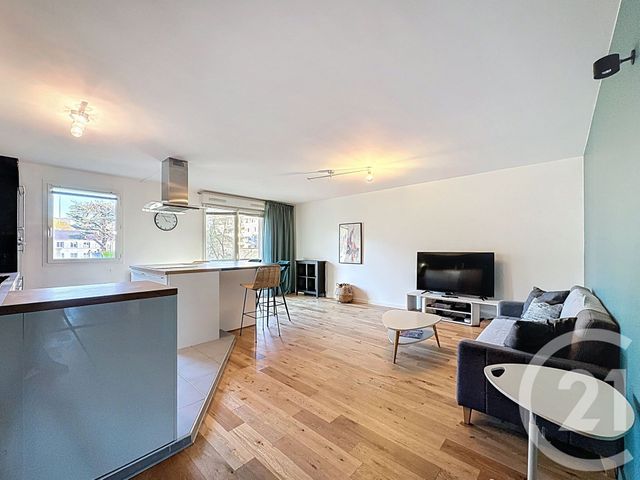 Appartement F3 à louer - 3 pièces - 69.35 m2 - LYON - 69008 - RHONE-ALPES - Century 21 Hestia Ldi