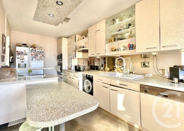 Appartement à vendre - 4 pièces - 87.0 m2 - LYON - 69003 - RHONE-ALPES - Century 21 Hestia Ldi