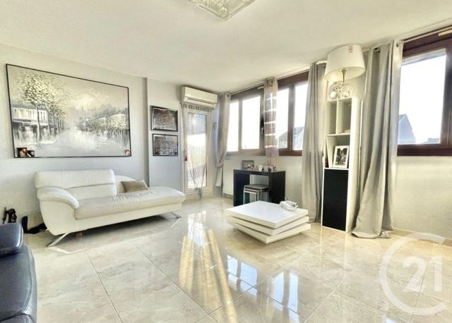 Appartement à vendre - 4 pièces - 87.0 m2 - LYON - 69003 - RHONE-ALPES - Century 21 Hestia Ldi