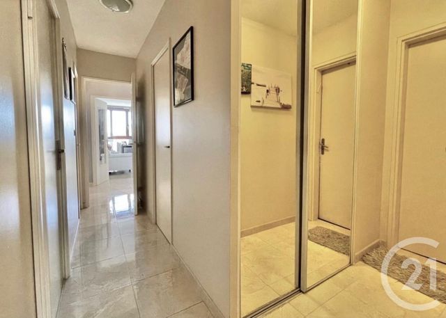 Appartement à vendre - 4 pièces - 87.0 m2 - LYON - 69003 - RHONE-ALPES - Century 21 Hestia Ldi