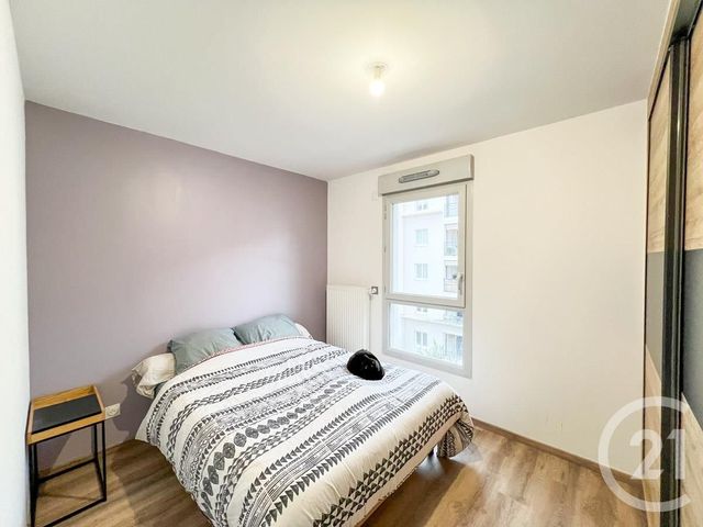Afficher la photo en grand Appartement T4 à vendre - 4 pièces - 84.62 m2 - LYON - 69003 - RHONE-ALPES - Century 21 Hestia Ldi