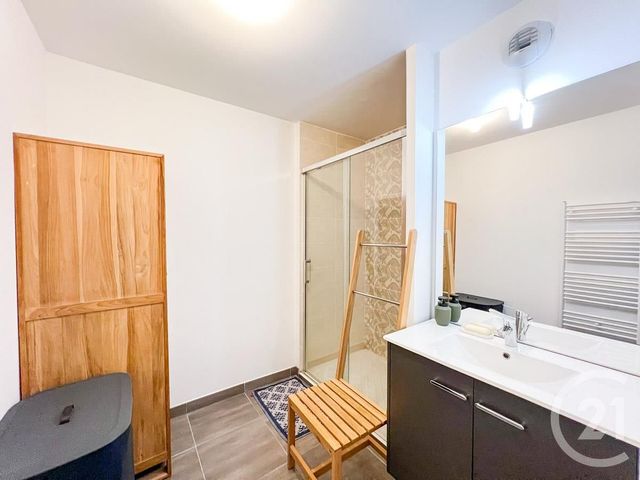 Afficher la photo en grand Appartement T4 à vendre - 4 pièces - 84.62 m2 - LYON - 69003 - RHONE-ALPES - Century 21 Hestia Ldi