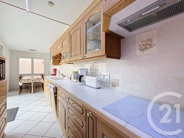 maison à vendre - 5 pièces - 121.0 m2 - LYON - 69008 - RHONE-ALPES - Century 21 Hestia Ldi