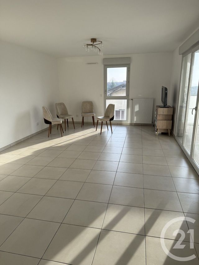 Appartement F3 à vendre - 3 pièces - 73.34 m2 - CALUIRE ET CUIRE - 69 - RHONE-ALPES - Century 21 Hestia Ldi