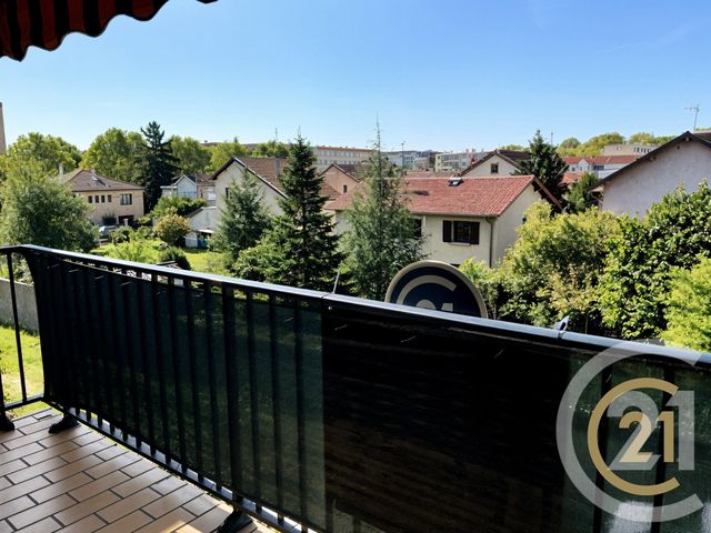 Appartement T3 à vendre - 3 pièces - 61.03 m2 - BRON - 69 - RHONE-ALPES - Century 21 Hestia Ldi