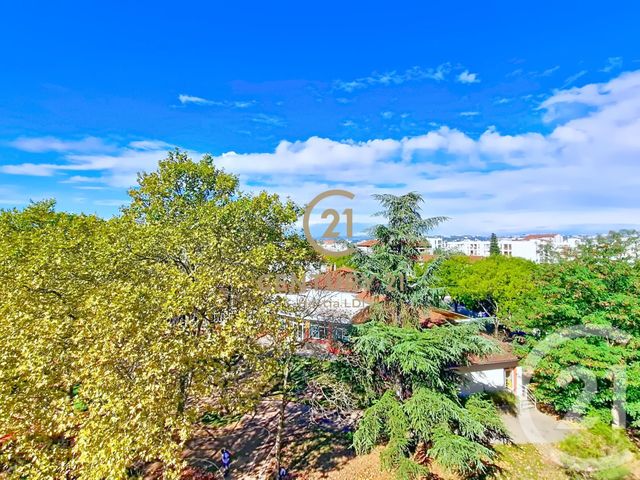 Appartement T3 à vendre - 3 pièces - 54.03 m2 - VENISSIEUX - 69 - RHONE-ALPES - Century 21 Hestia Ldi