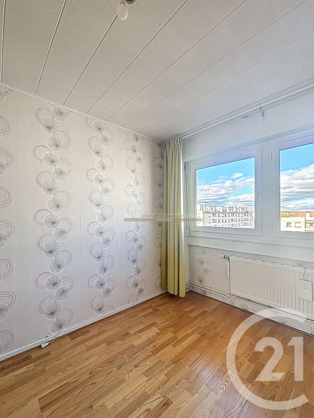 Afficher la photo en grand Appartement F4 à vendre - 4 pièces - 78.4 m2 - LYON - 69007 - RHONE-ALPES - Century 21 Hestia Ldi