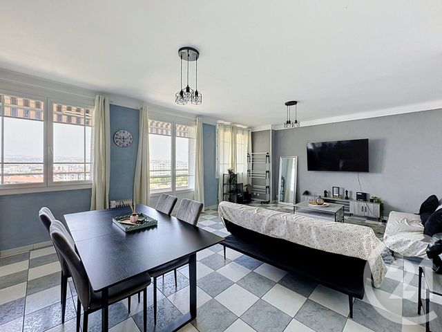 Appartement F5 à vendre - 5 pièces - 83.0 m2 - LYON - 69008 - RHONE-ALPES - Century 21 Hestia Ldi