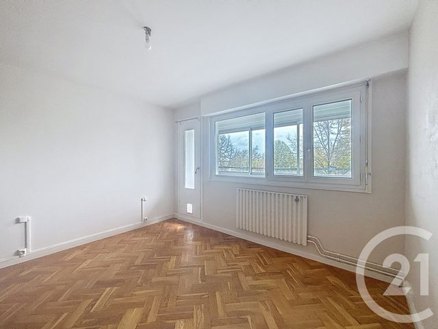 Appartement à vendre - 4 pièces - 78.41 m2 - DECINES CHARPIEU - 69 - RHONE-ALPES - Century 21 Hestia Ldi