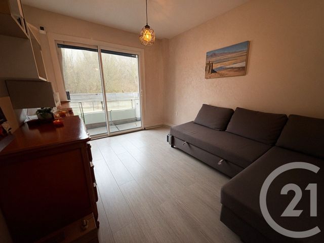 Appartement F3 à louer - 3 pièces - 63.28 m2 - STE FOY LES LYON - 69 - RHONE-ALPES - Century 21 Hestia Ldi