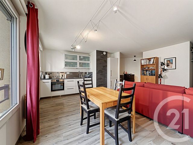 Appartement F2 à louer - 2 pièces - 57.14 m2 - LYON - 69008 - RHONE-ALPES - Century 21 Hestia Ldi