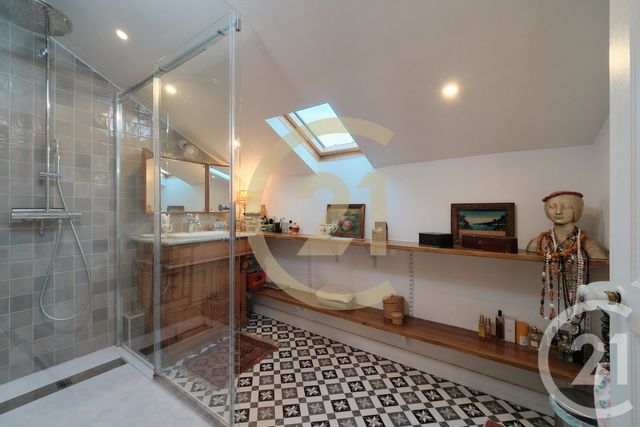 maison à vendre - 4 pièces - 123.57 m2 - LYON - 69008 - RHONE-ALPES - Century 21 Hestia Ldi