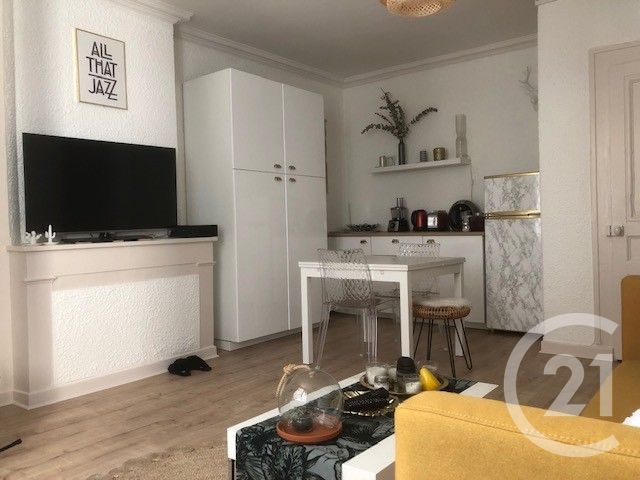 Appartement T2 à vendre - 2 pièces - 39.0 m2 - LYON - 69003 - RHONE-ALPES - Century 21 Hestia Ldi