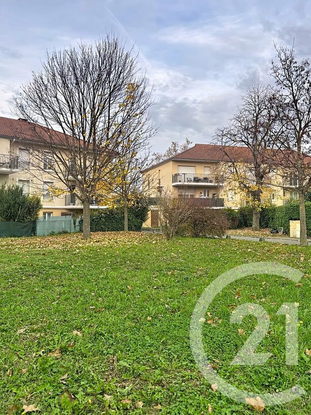 Appartement F2 à vendre - 2 pièces - 41.0 m2 - VAULX EN VELIN - 69 - RHONE-ALPES - Century 21 Hestia Ldi