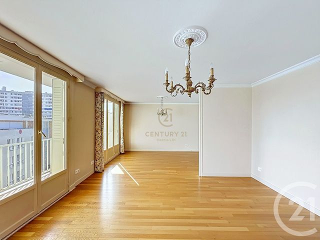 Appartement T3 à vendre - 3 pièces - 86.0 m2 - LYON - 69008 - RHONE-ALPES - Century 21 Hestia Ldi