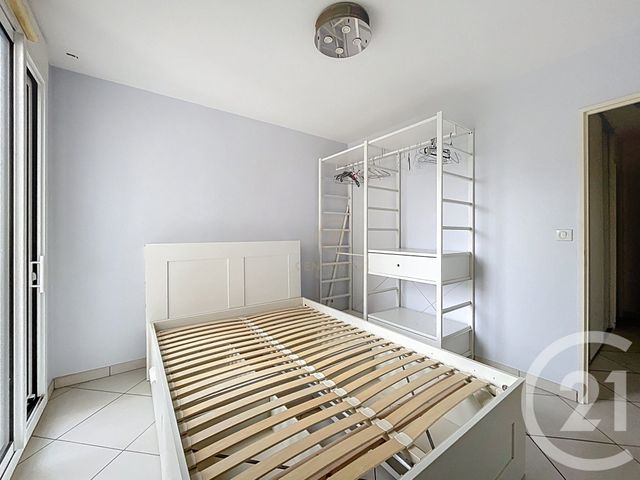 Appartement F2 à vendre - 2 pièces - 55.0 m2 - LYON - 69008 - RHONE-ALPES - Century 21 Hestia Ldi