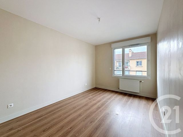 Appartement F3 à louer - 3 pièces - 60.61 m2 - LYON - 69008 - RHONE-ALPES - Century 21 Hestia Ldi