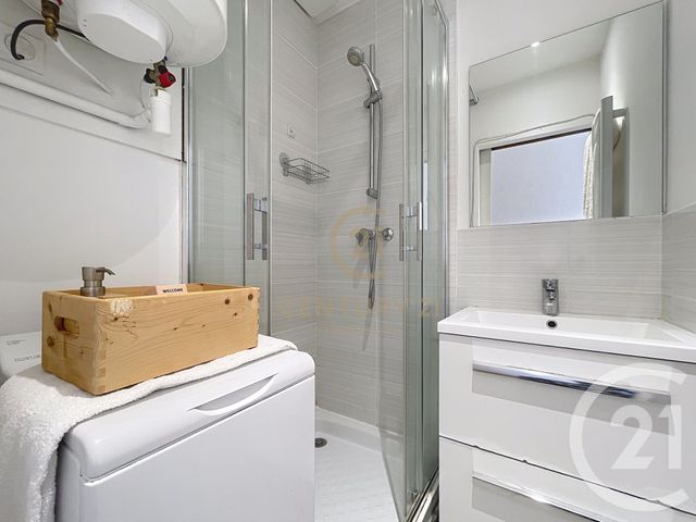 Appartement F2 à vendre - 2 pièces - 34.31 m2 - LYON - 69008 - RHONE-ALPES - Century 21 Hestia Ldi