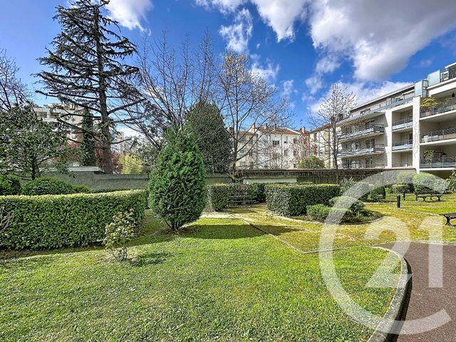 Appartement F3 à vendre - 3 pièces - 69.0 m2 - LYON - 69008 - RHONE-ALPES - Century 21 Hestia Ldi