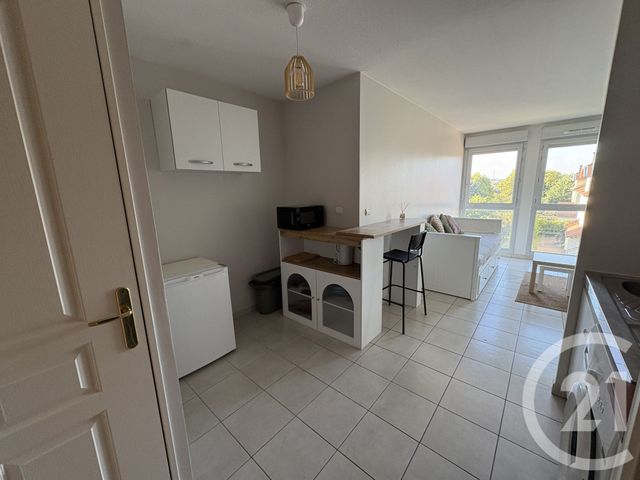 Appartement F1 à louer - 1 pièce - 27.67 m2 - VENISSIEUX - 69 - RHONE-ALPES - Century 21 Hestia Ldi