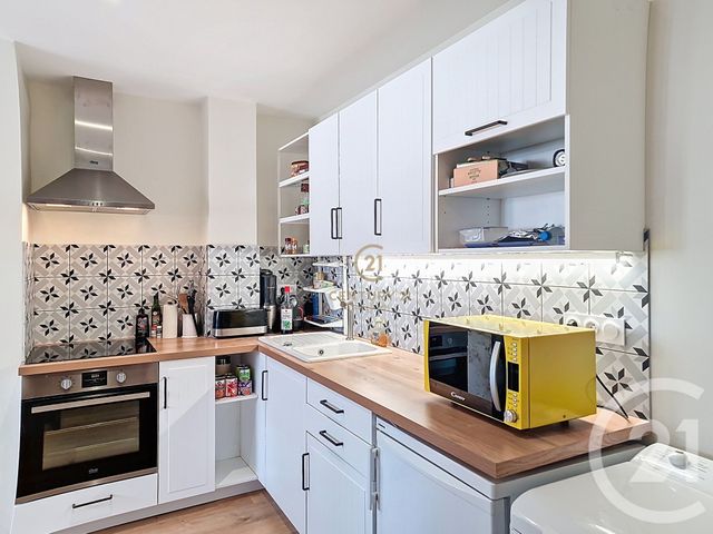 Appartement T2 à vendre - 2 pièces - 31.34 m2 - LYON - 69008 - RHONE-ALPES - Century 21 Hestia Ldi