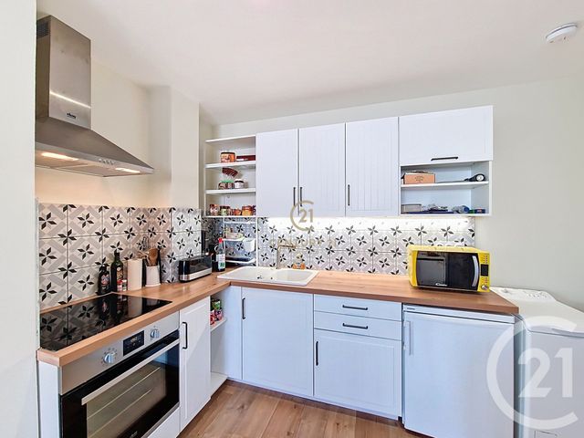 Appartement T2 à vendre - 2 pièces - 31.34 m2 - LYON - 69008 - RHONE-ALPES - Century 21 Hestia Ldi