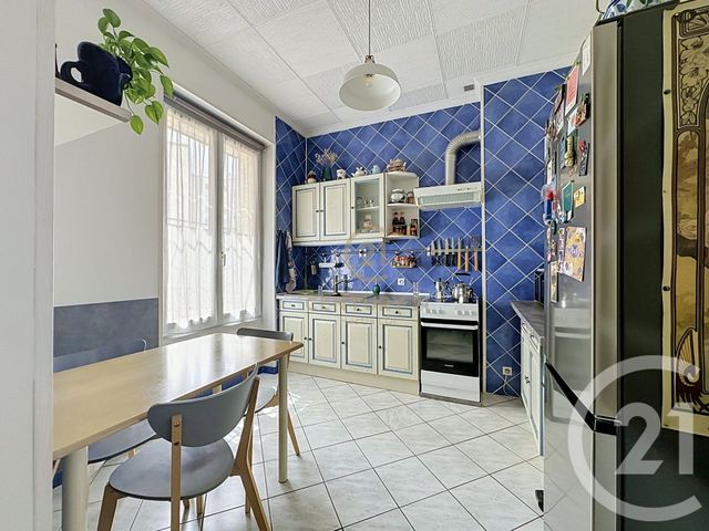 Appartement F3 à vendre - 3 pièces - 76.09 m2 - LYON - 69008 - RHONE-ALPES - Century 21 Hestia Ldi