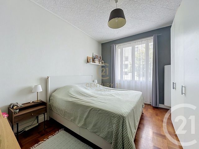 Appartement F3 à vendre - 3 pièces - 76.09 m2 - LYON - 69008 - RHONE-ALPES - Century 21 Hestia Ldi