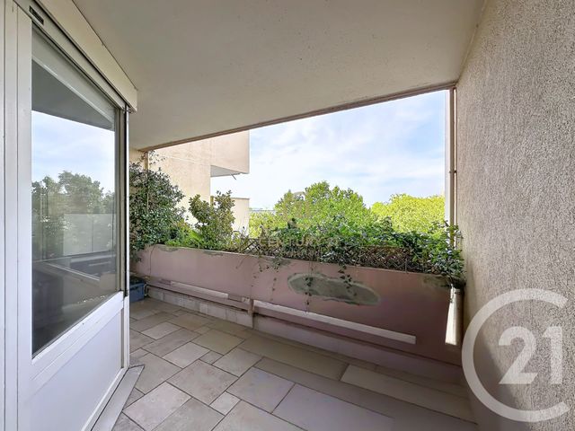 Appartement F2 bis à vendre - 2 pièces - 62.39 m2 - VAULX EN VELIN - 69 - RHONE-ALPES - Century 21 Hestia Ldi