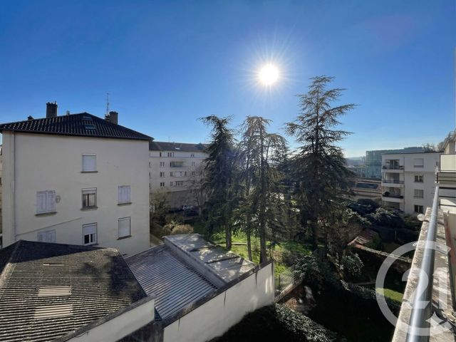 Appartement à vendre - 3 pièces - 66.37 m2 - LYON - 69008 - RHONE-ALPES - Century 21 Hestia Ldi