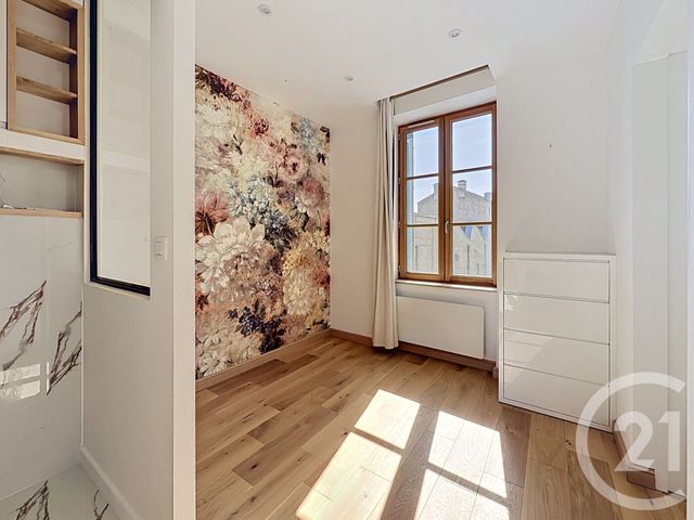 Appartement F2 bis à louer - 2 pièces - 58.3 m2 - L ARBRESLE - 69 - RHONE-ALPES - Century 21 Hestia Ldi