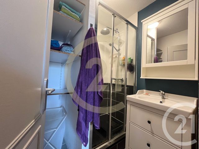 Appartement T4 à vendre - 4 pièces - 93.16 m2 - VENISSIEUX - 69 - RHONE-ALPES - Century 21 Hestia Ldi