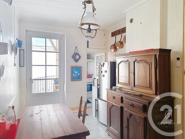 Appartement F4 à vendre - 5 pièces - 116.81 m2 - LYON - 69002 - RHONE-ALPES - Century 21 Hestia Ldi