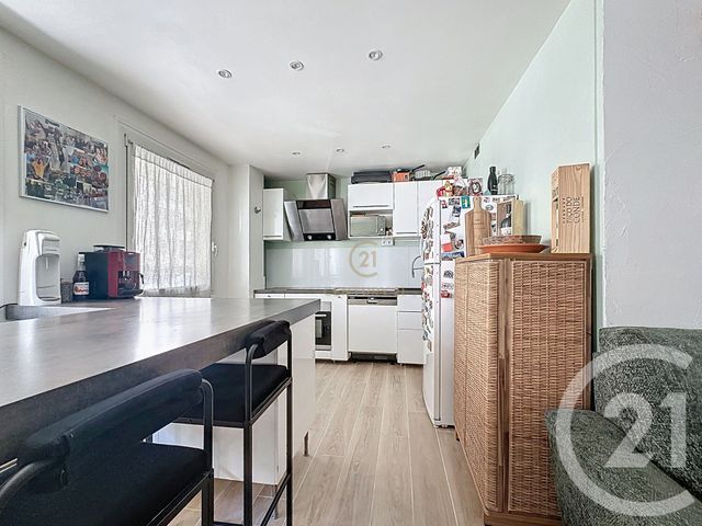 Appartement F3 à vendre - 3 pièces - 64.34 m2 - LYON - 69008 - RHONE-ALPES - Century 21 Hestia Ldi