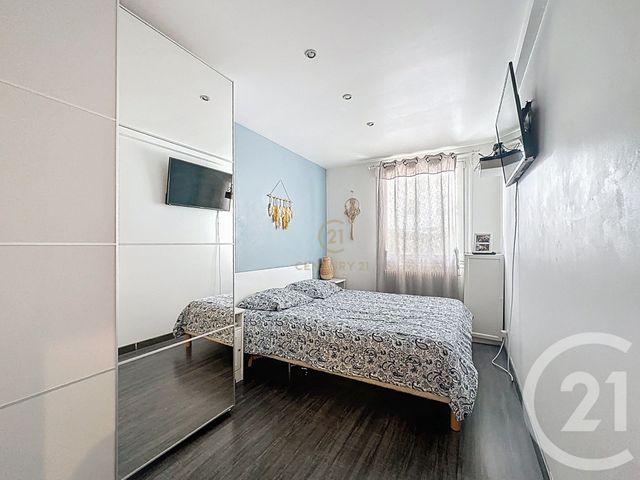 Appartement F3 à vendre - 3 pièces - 64.34 m2 - LYON - 69008 - RHONE-ALPES - Century 21 Hestia Ldi