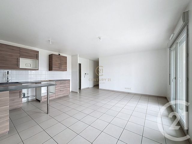 Appartement F3 à vendre - 3 pièces - 70.0 m2 - DECINES CHARPIEU - 69 - RHONE-ALPES - Century 21 Hestia Ldi