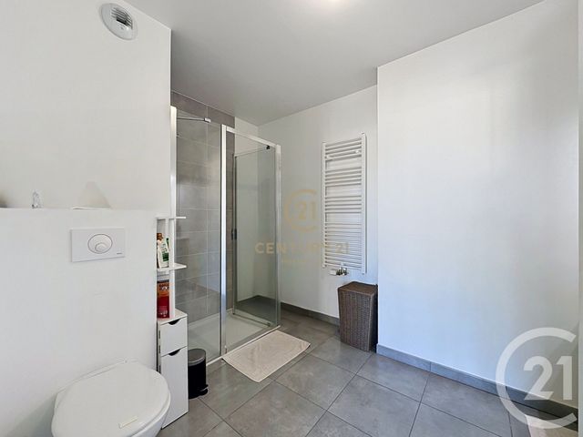 Appartement Studio à vendre - 1 pièce - 26.38 m2 - LYON - 69008 - RHONE-ALPES - Century 21 Hestia Ldi