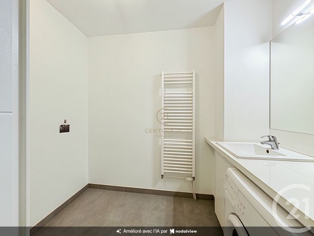 Appartement F2 à vendre - 2 pièces - 36.31 m2 - LYON - 69008 - RHONE-ALPES - Century 21 Hestia Ldi