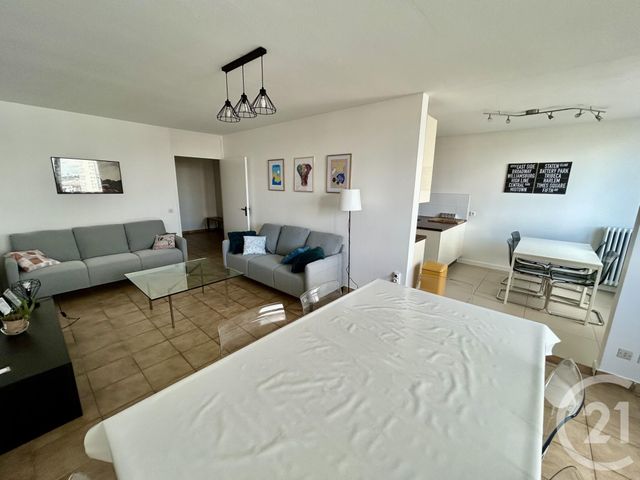 Appartement F5 à louer - 5 pièces - 110.73 m2 - LYON - 69008 - RHONE-ALPES - Century 21 Hestia Ldi