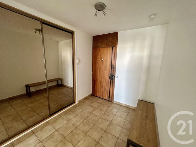 Appartement F5 à louer - 5 pièces - 110.73 m2 - LYON - 69008 - RHONE-ALPES - Century 21 Hestia Ldi