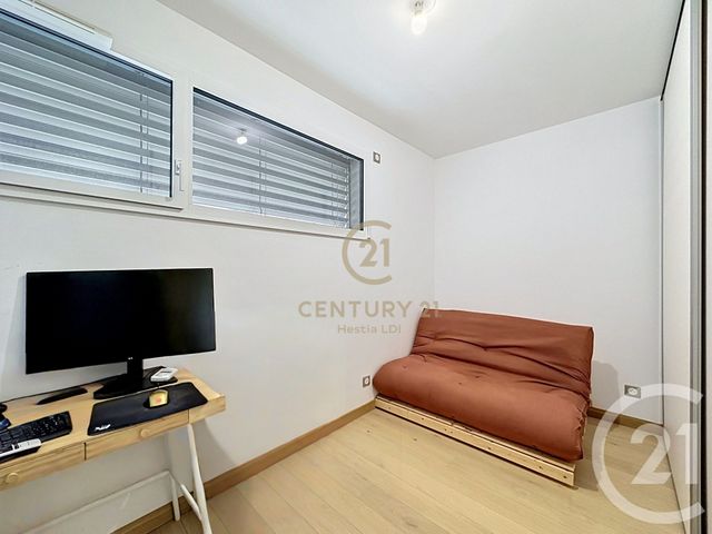 Appartement F4 à louer - 4 pièces - 90.78 m2 - LYON - 69008 - RHONE-ALPES - Century 21 Hestia Ldi