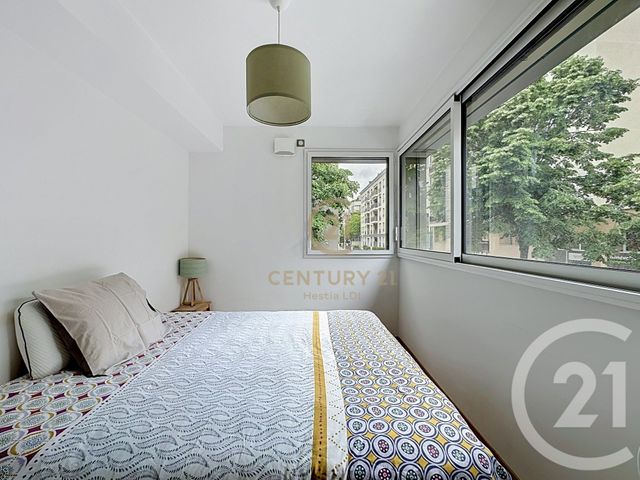 Appartement F4 à louer - 4 pièces - 90.78 m2 - LYON - 69008 - RHONE-ALPES - Century 21 Hestia Ldi